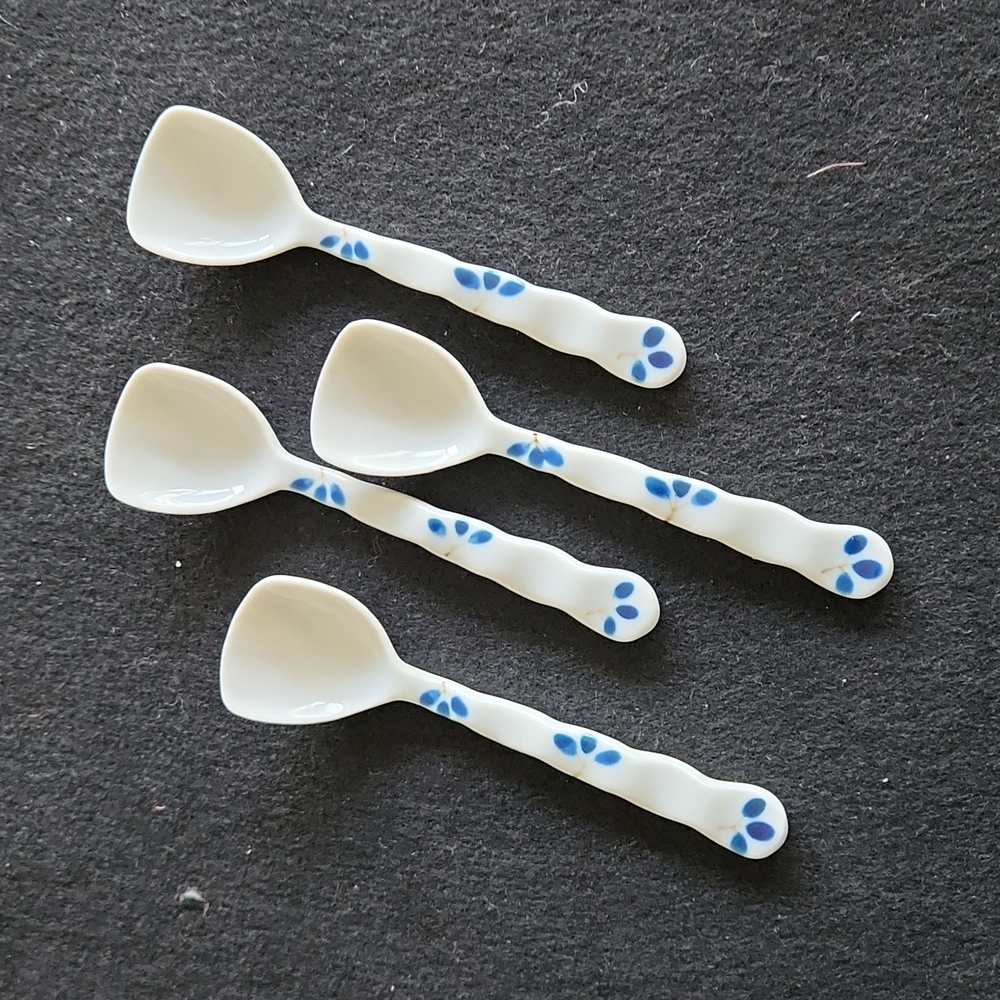 Asian inspired spoons